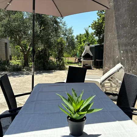 דירה Authentic Dalmatian House *