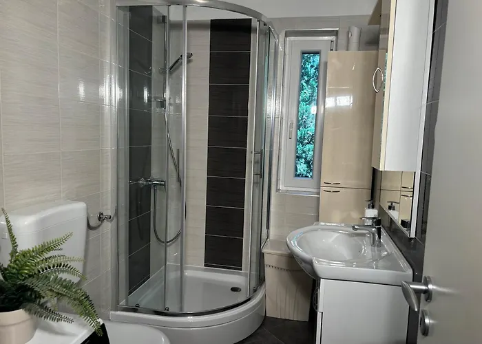 Authentic Dalmatian House Apartman Kastela